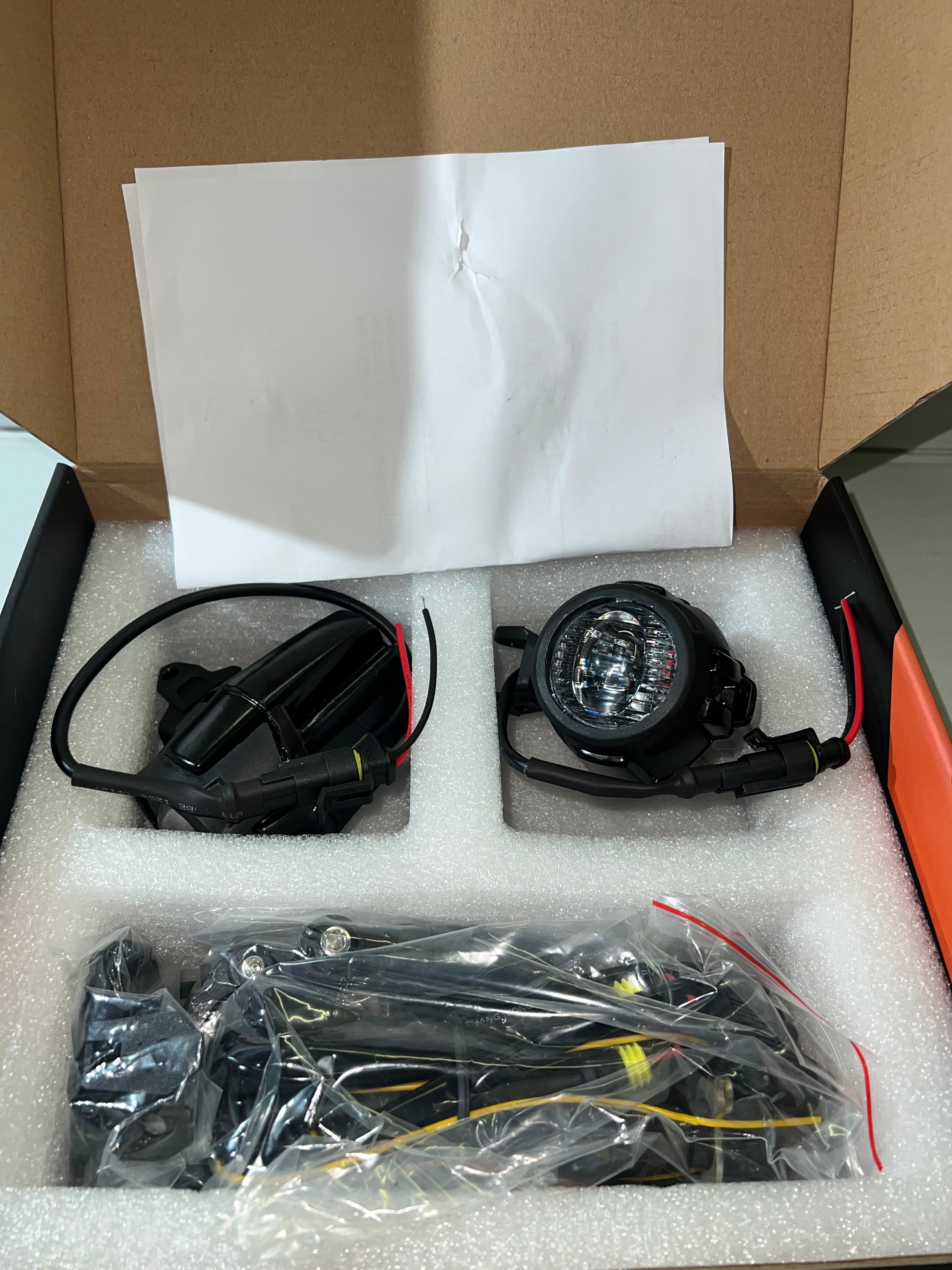 feux anti brouillard universels à led CHAFT