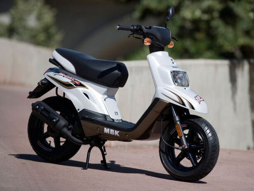 Autocollant logo 12 pour MBK BOOSTER 12pouces 2007 neuf