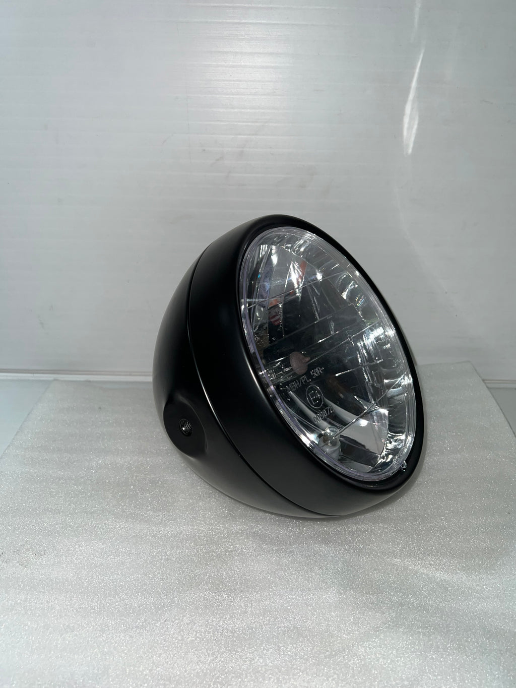 PHARE NOIR SATINÉ UNIVERSEL HOMOLOGUÉ DIAMÈTRE 180MM CLASSIC BIHR / 872425