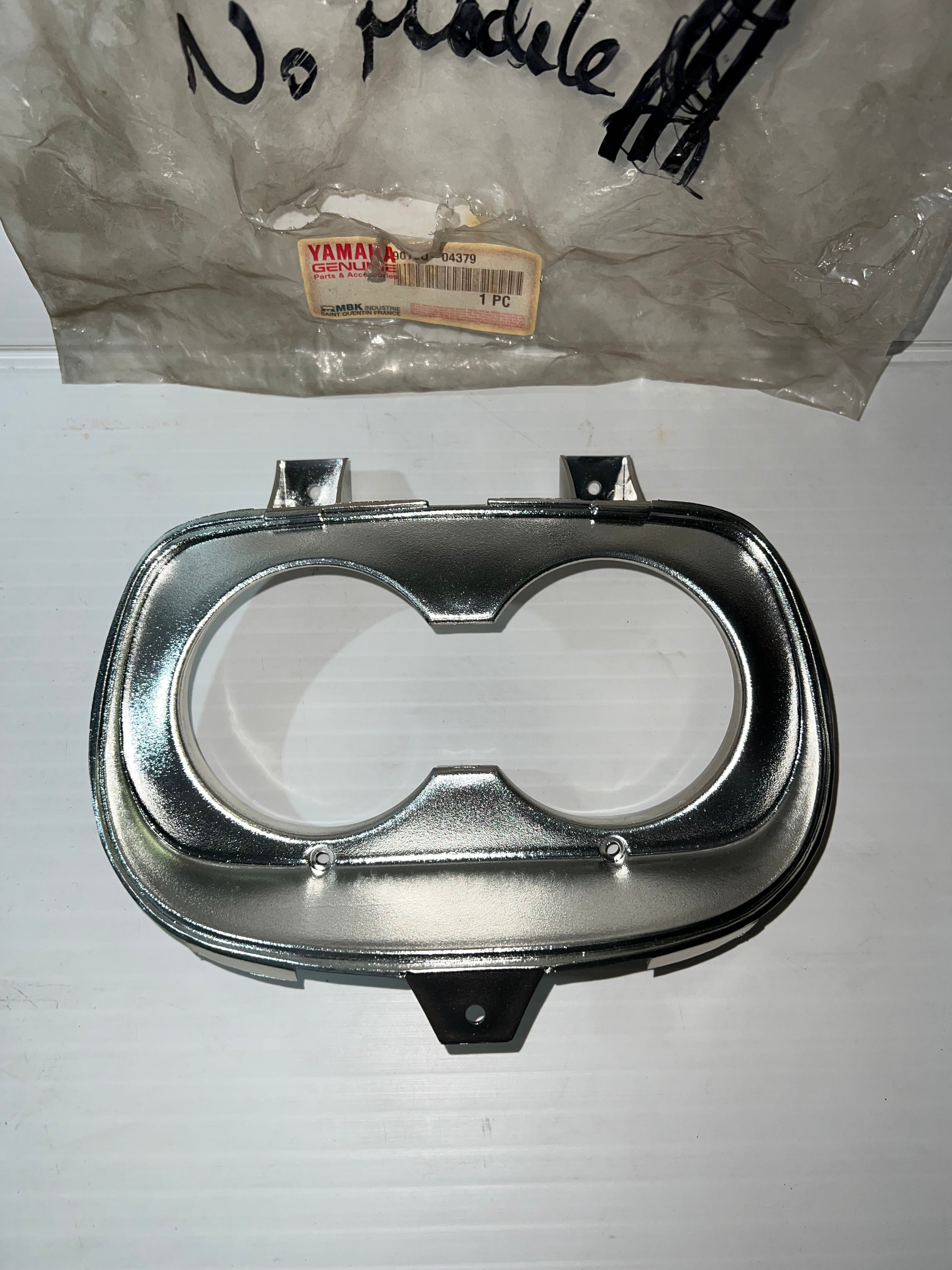 Entourage de phare d'origine chromé MBK Booster, YAMAHA Bw's 3VL