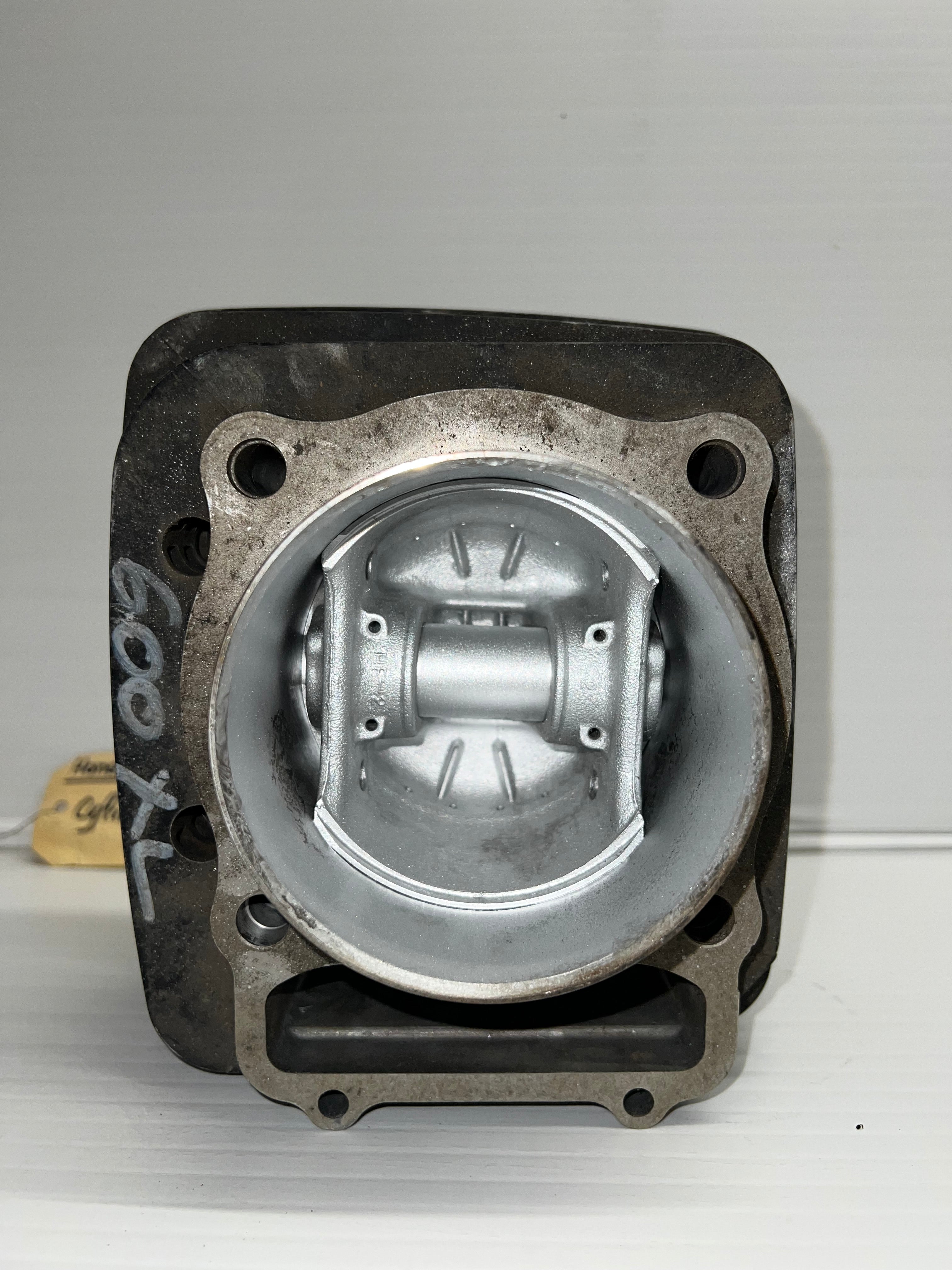 CYLINDRE PISTON HONDA 600 XL Occasion En état de fonctionnement