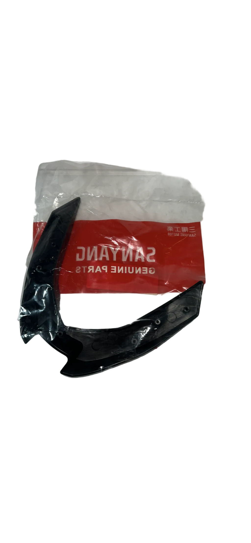 GARNITURE INTERIEUR DE PARE BRISE Scooter SYM GTS 125i/300i
RÉF. 67112-L1P-000 neuf